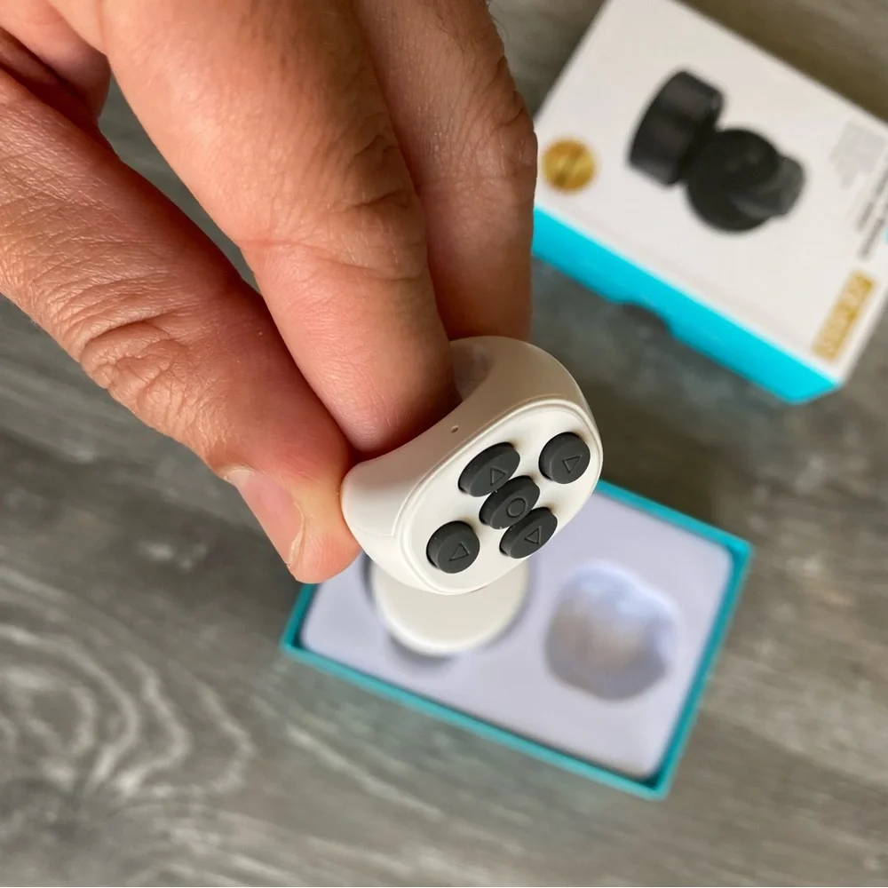 Bluetooth remote for phone apps